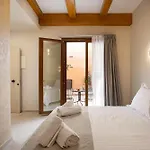 Othonas Concept Apartman *