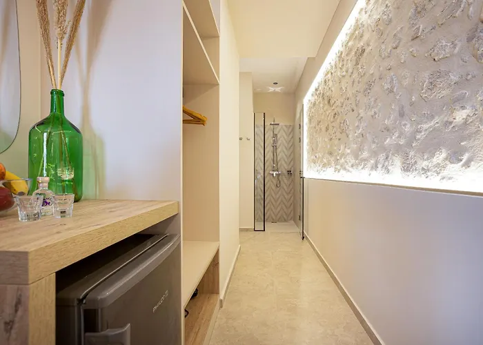 Othonas Concept Apartment