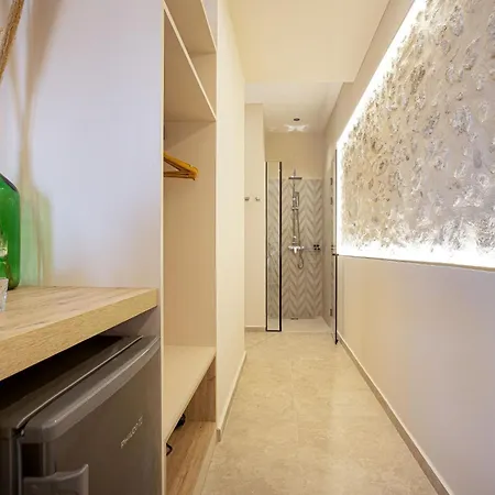 Othonas Concept Apartman