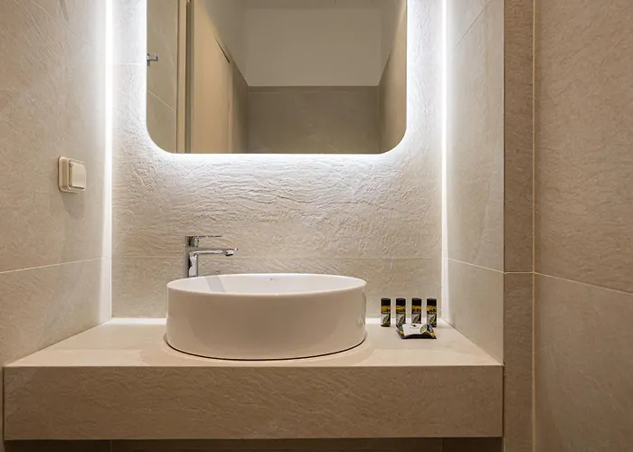 Othonas Concept Apartament Retimno